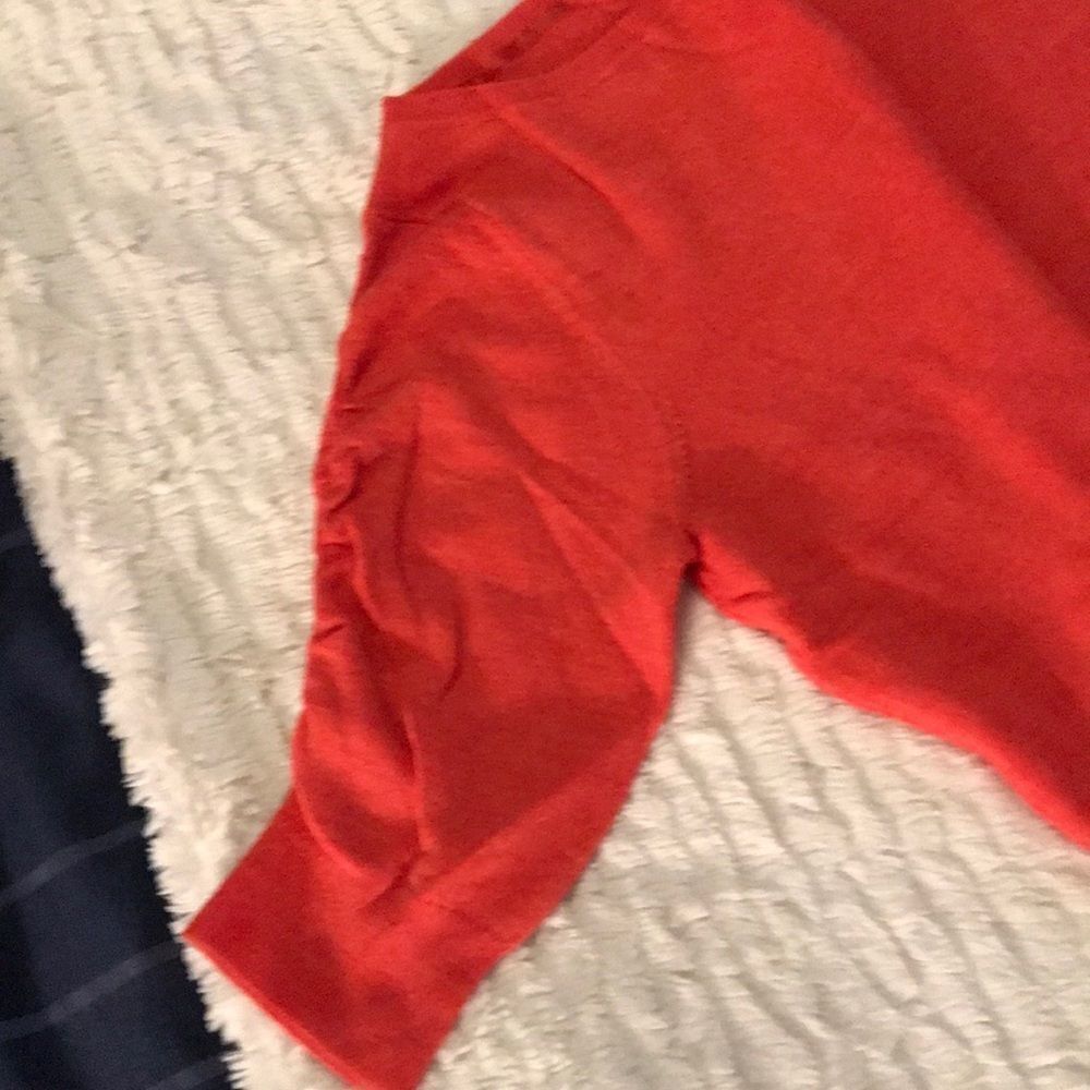 Sweater - Picture 3 of 4